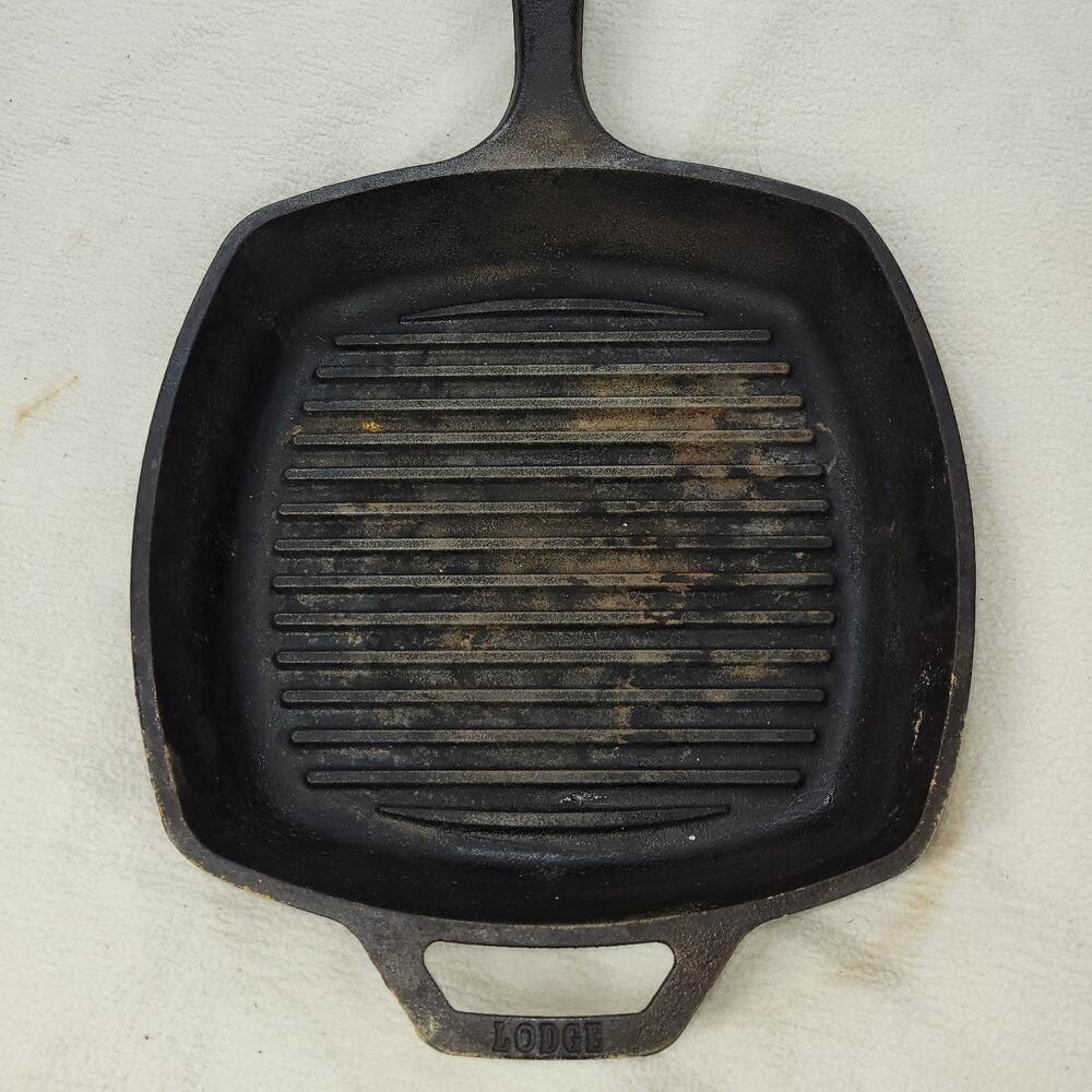 Lodge Pan Cast Iron Square Grill Pans 10 1/2” & Handle USA 289X Kitchen L8SGP - Picture 9 of 15